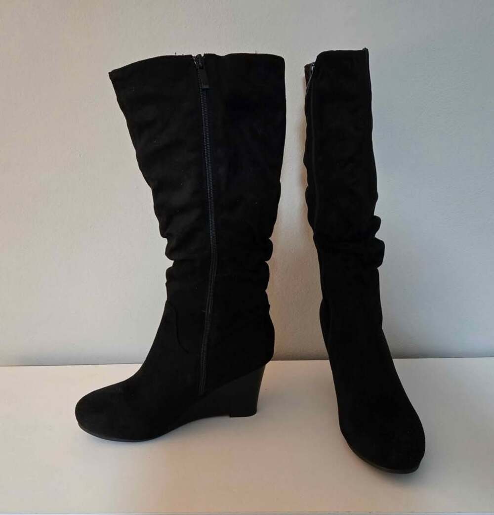 NEW!! Journee Collection Haze Wedge Calf/Knee High Boots - Women's Size 8.5 - Picture 1 of 8